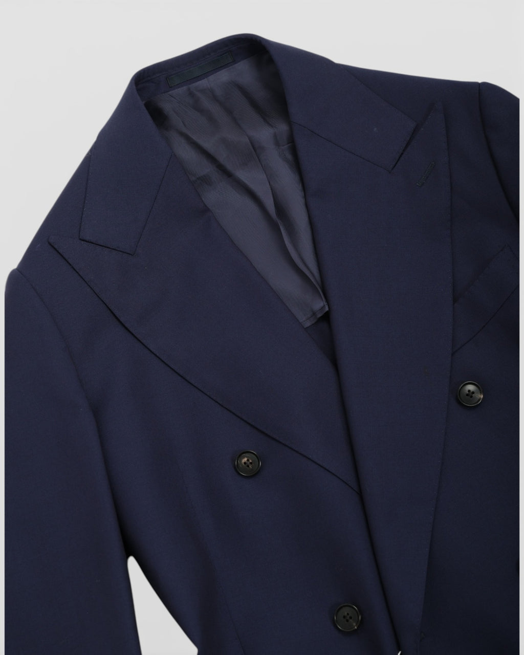 Navy DB. 3-piece suit