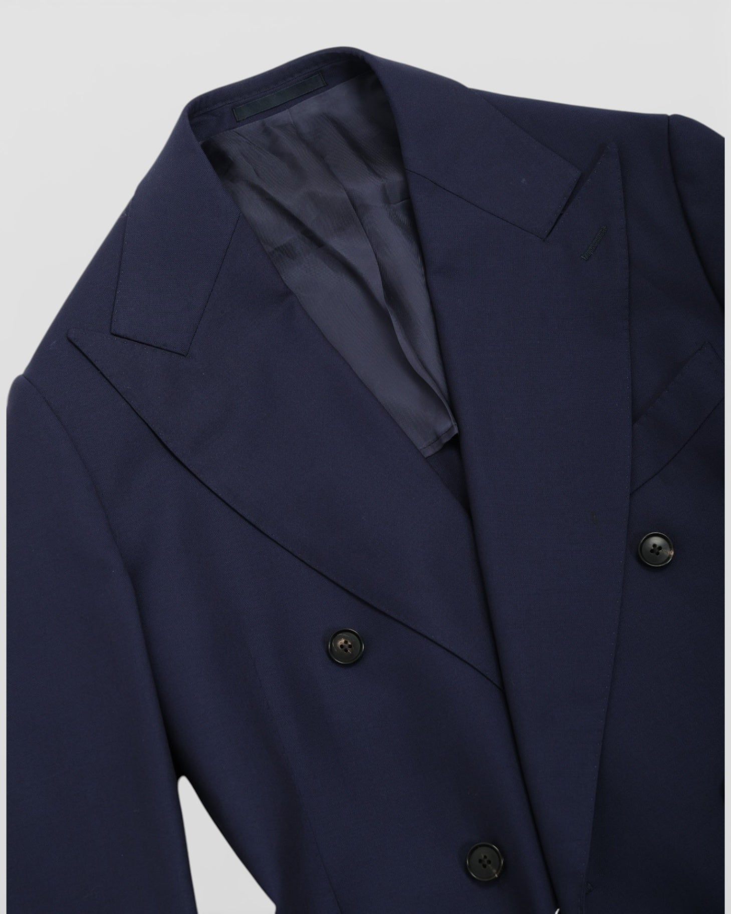 Navy DB. 3-piece suit