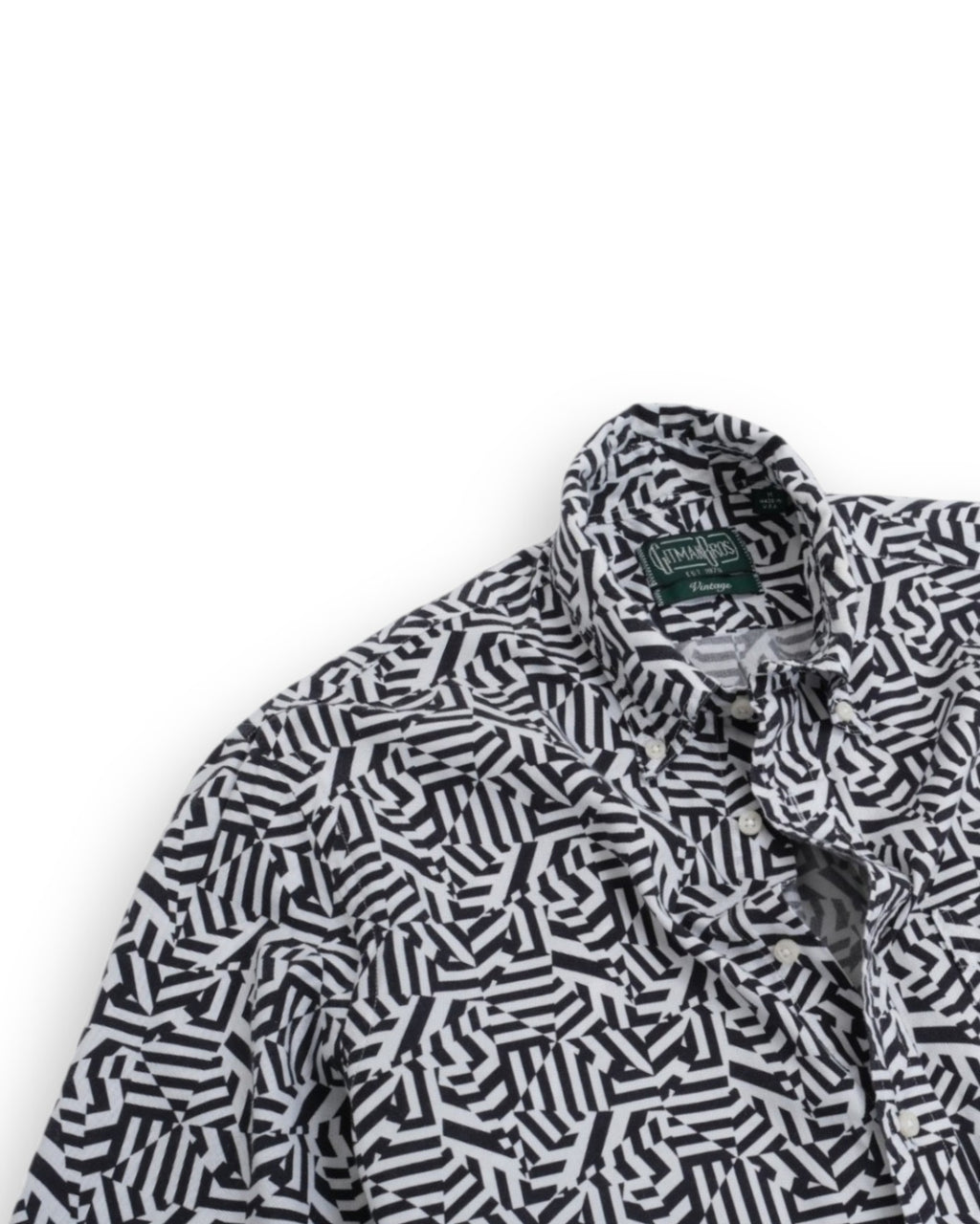 Black/White Patterned Short-Sleeve BD. Shirt