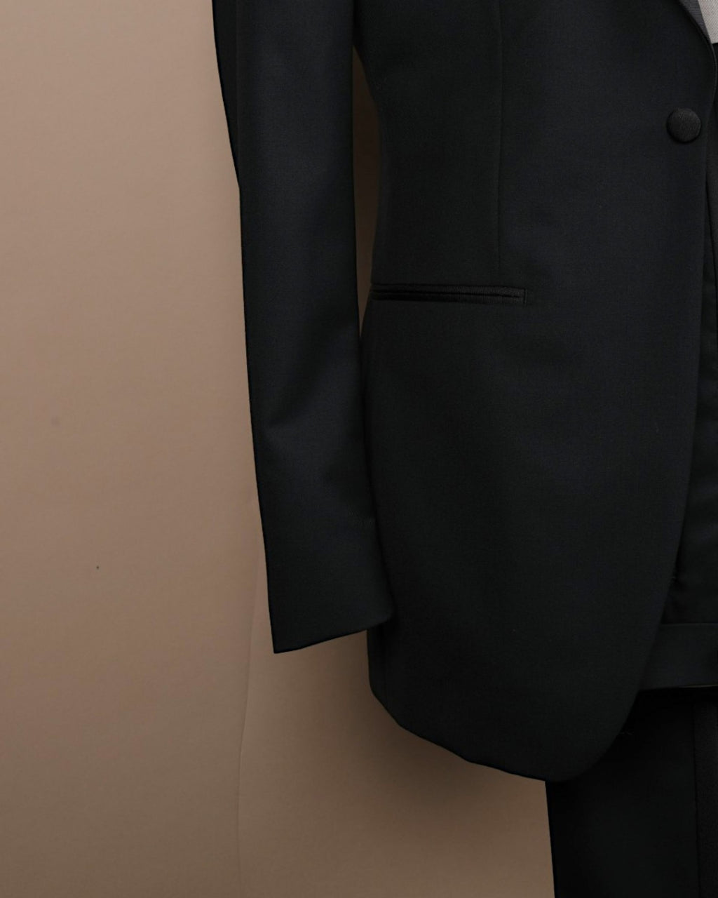 Black Doppio Ritorto Peak Lapel Tuxedo