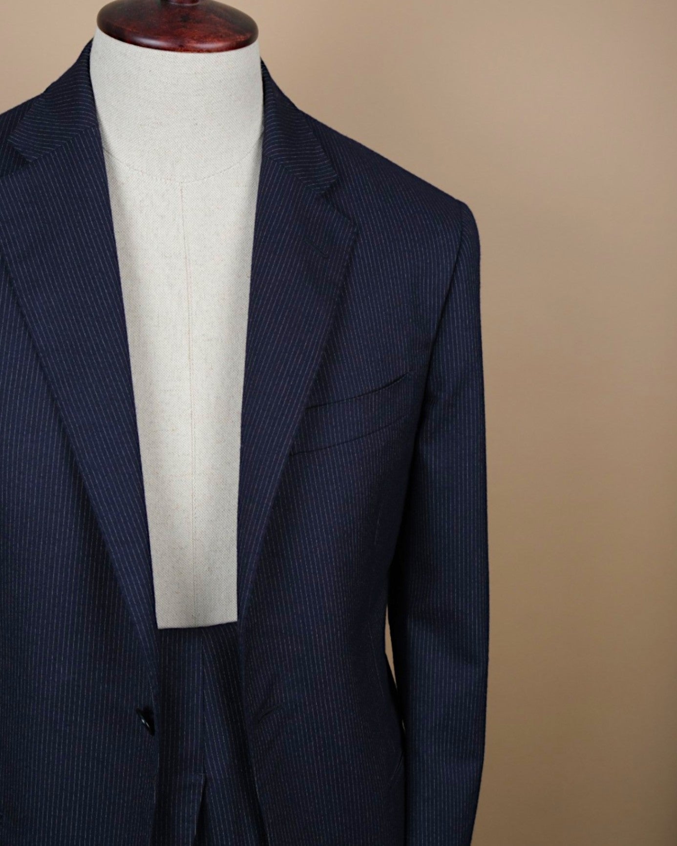 Navy Hairline Stripe Super 120´s Suit