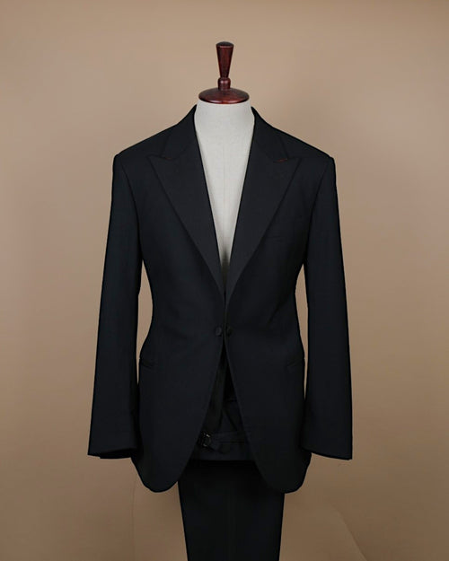 Black Super 150´s Peak Lapel Tuxedo