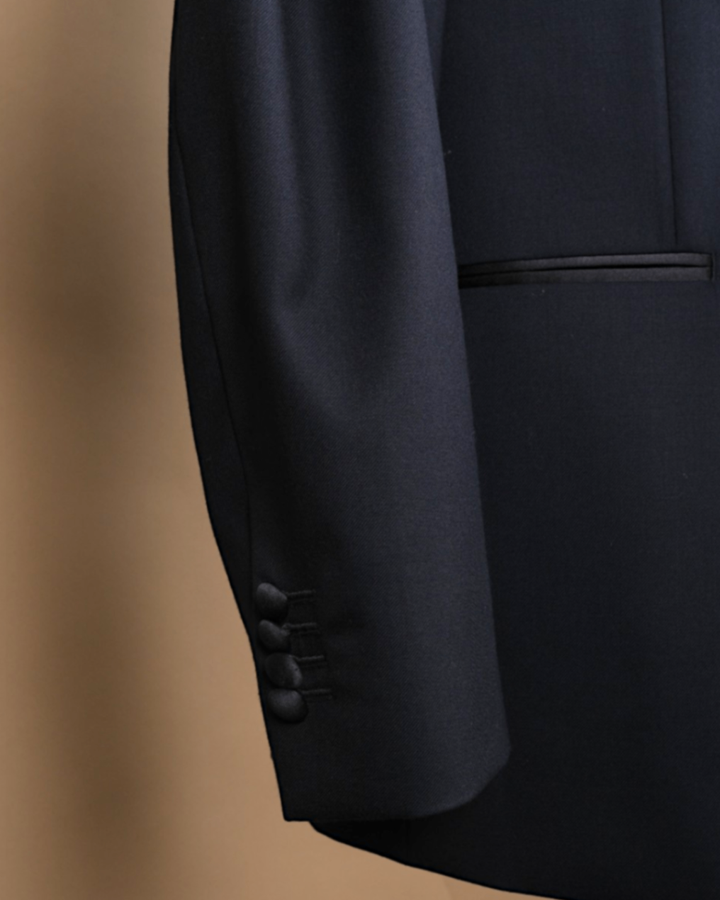 Midnight Blue Peak Lapel Tuxedo