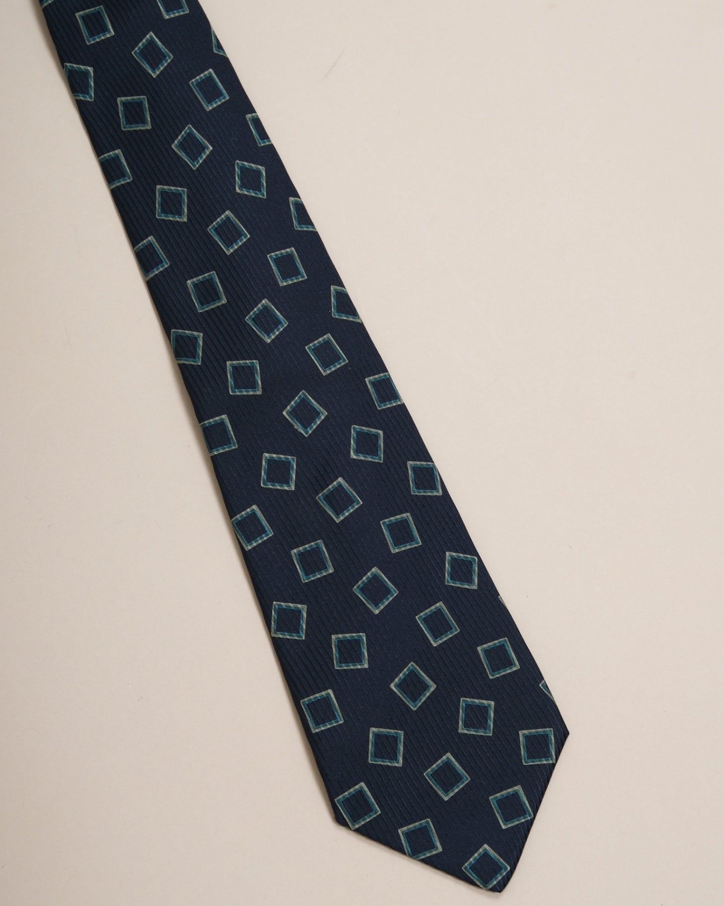 Navy/Green 3-Fold Rhombus Silk Tie