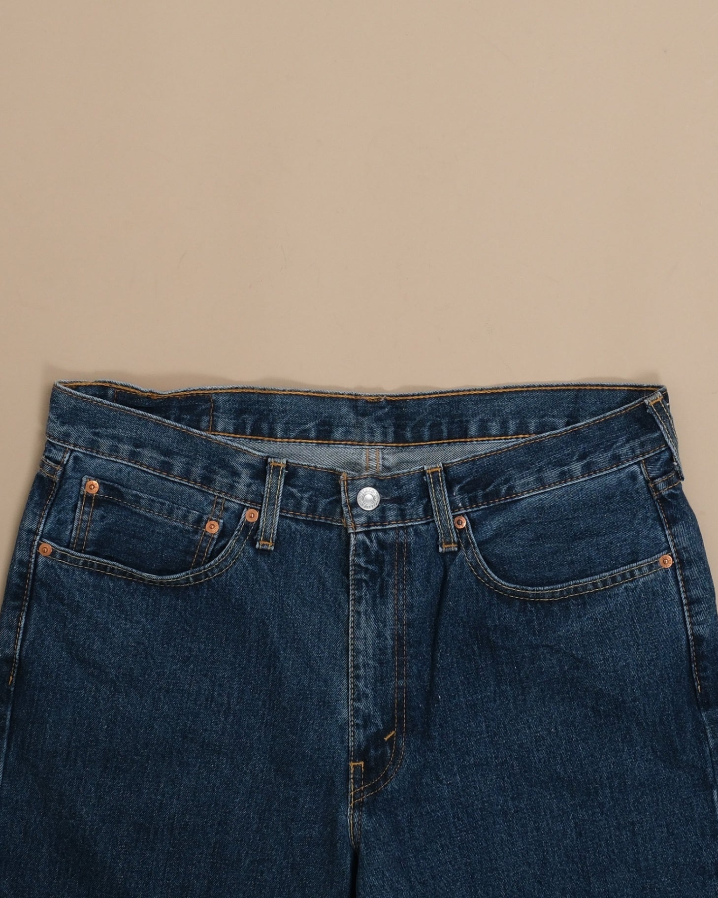 Dark Wash High-Rise 550 Jeans