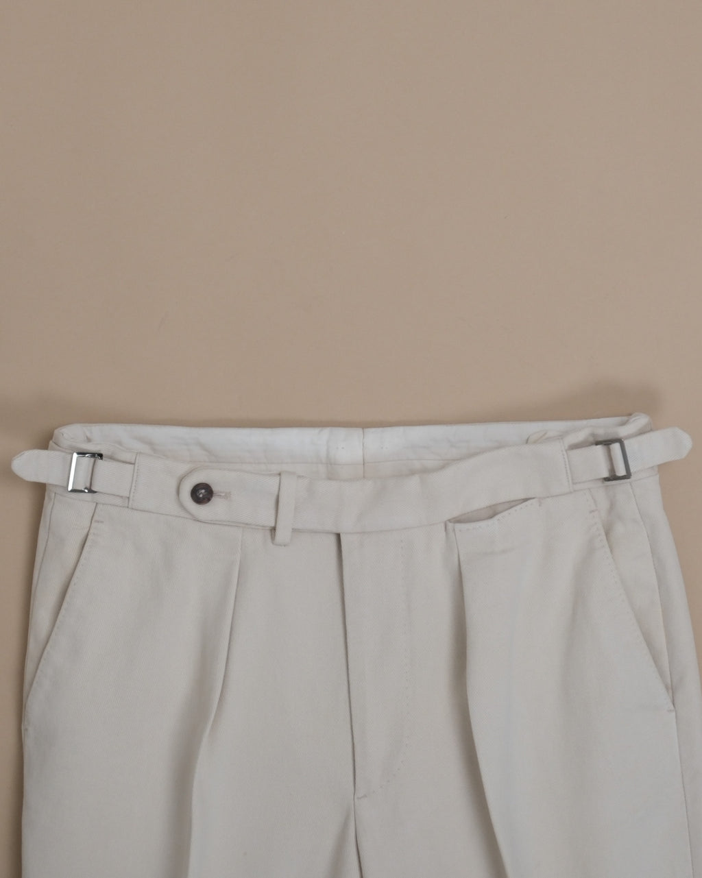 Light Beige Sturdy Twill High-Rise Pleated Trousers