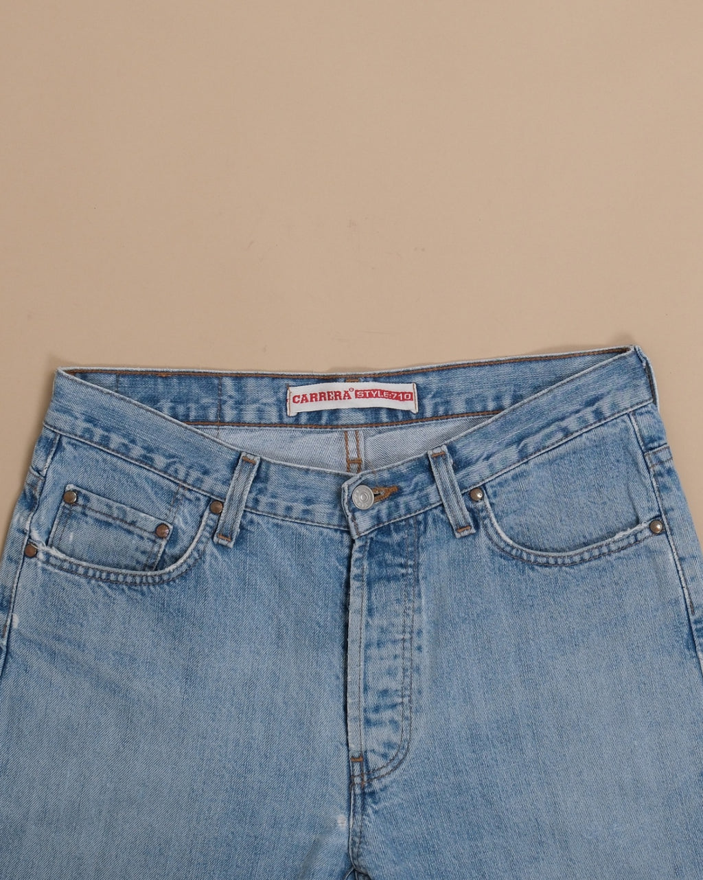 Light Wash Mid Rise Jeans