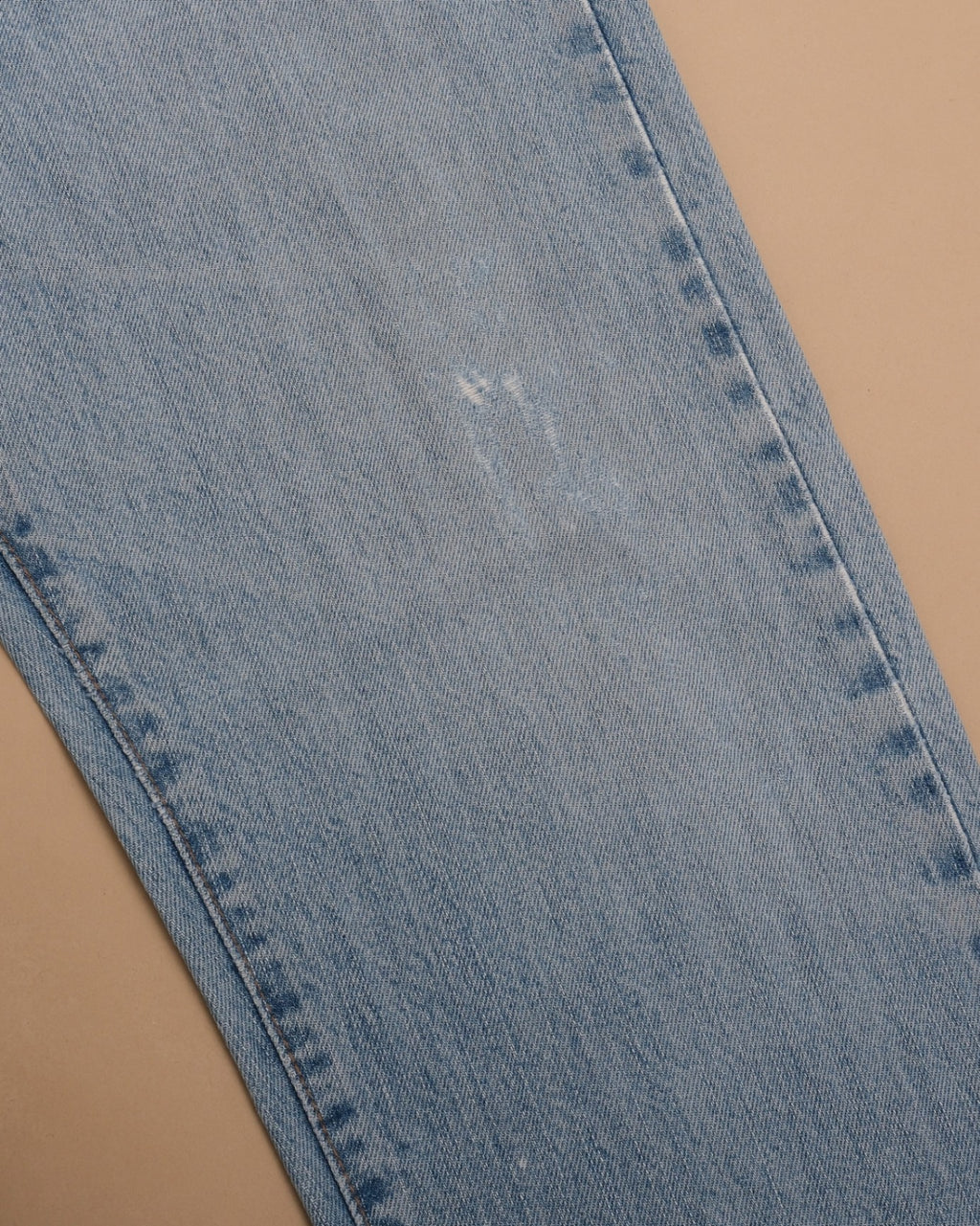 Light Wash Mid Rise Jeans