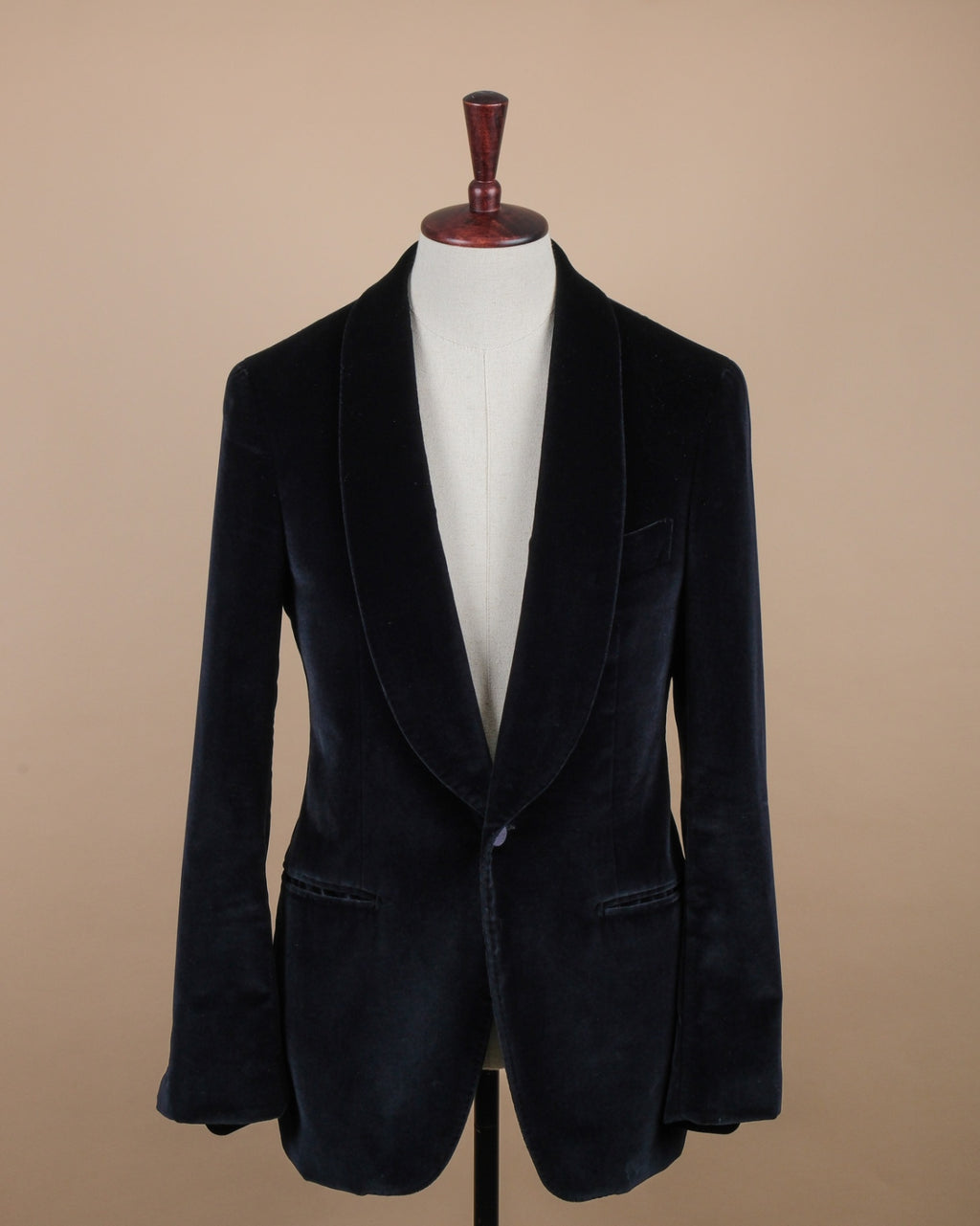Midnight Velvet Shawl Tuxedo