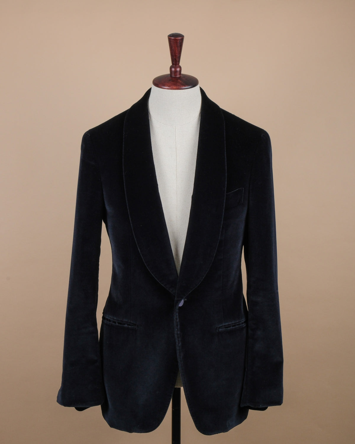 Midnight Velvet Shawl Tuxedo