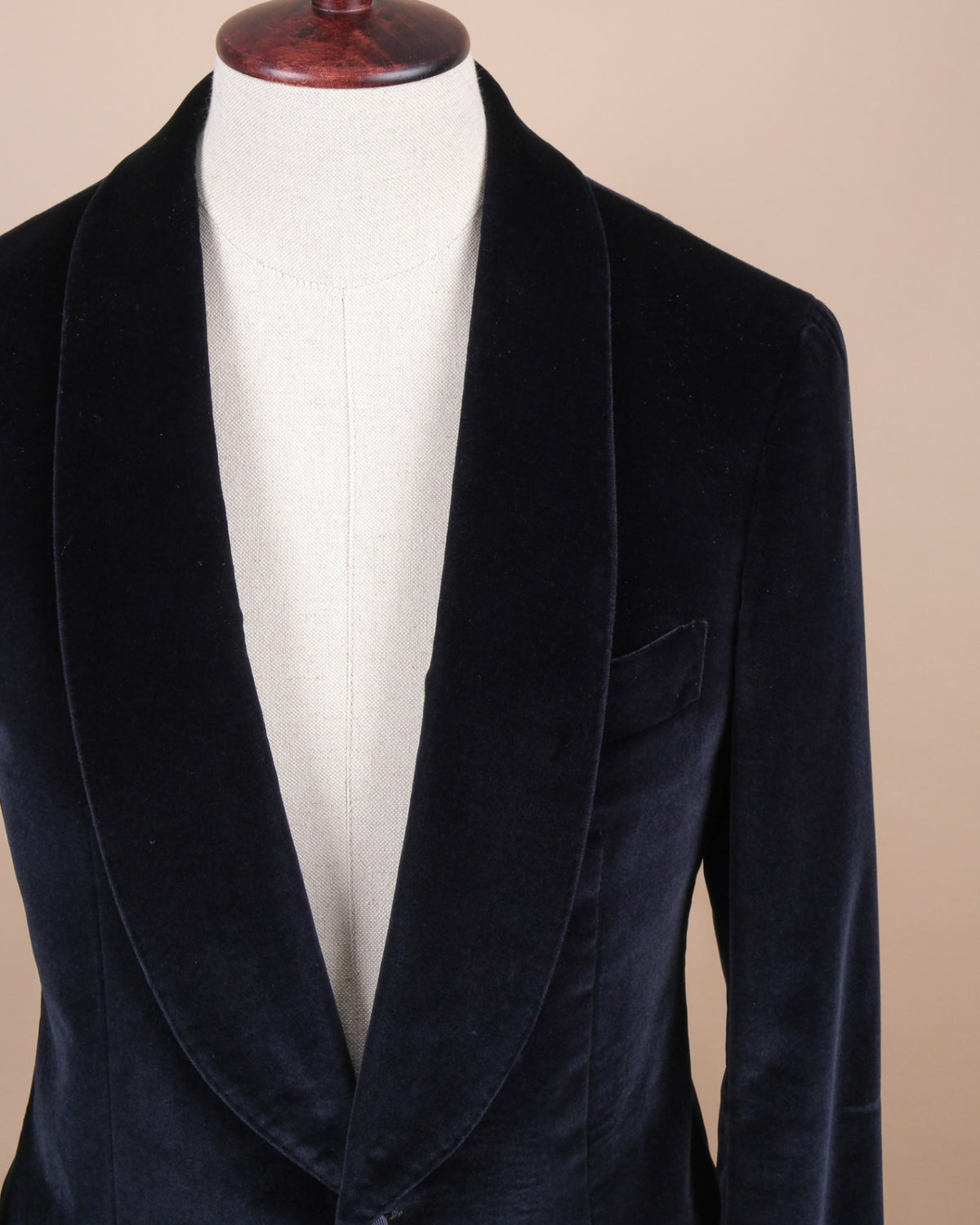 Midnight Velvet Shawl Tuxedo
