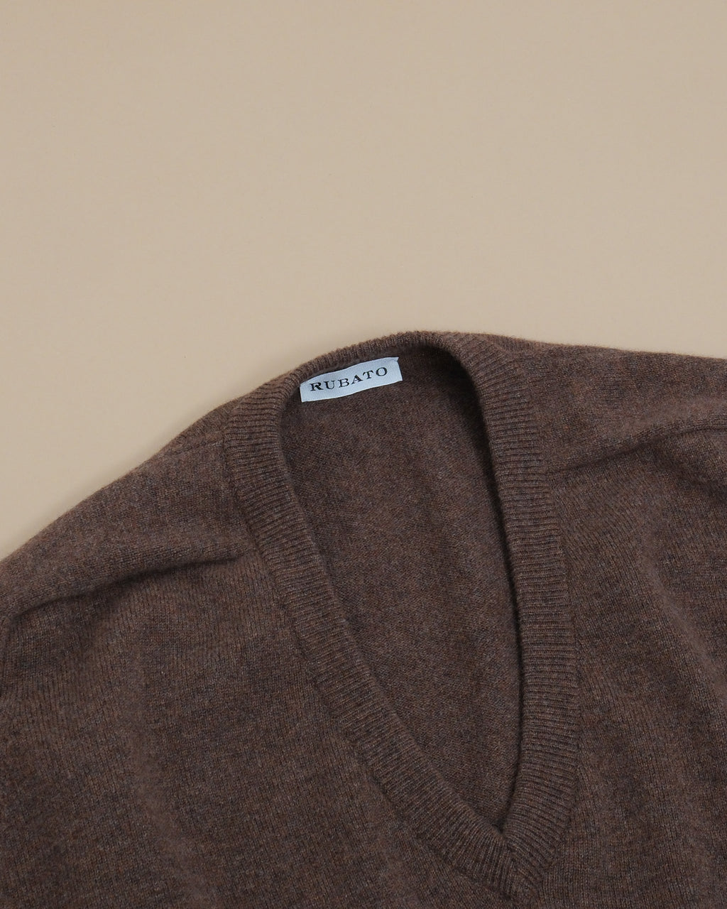 Tobacco Lambswool Standard V-Neck