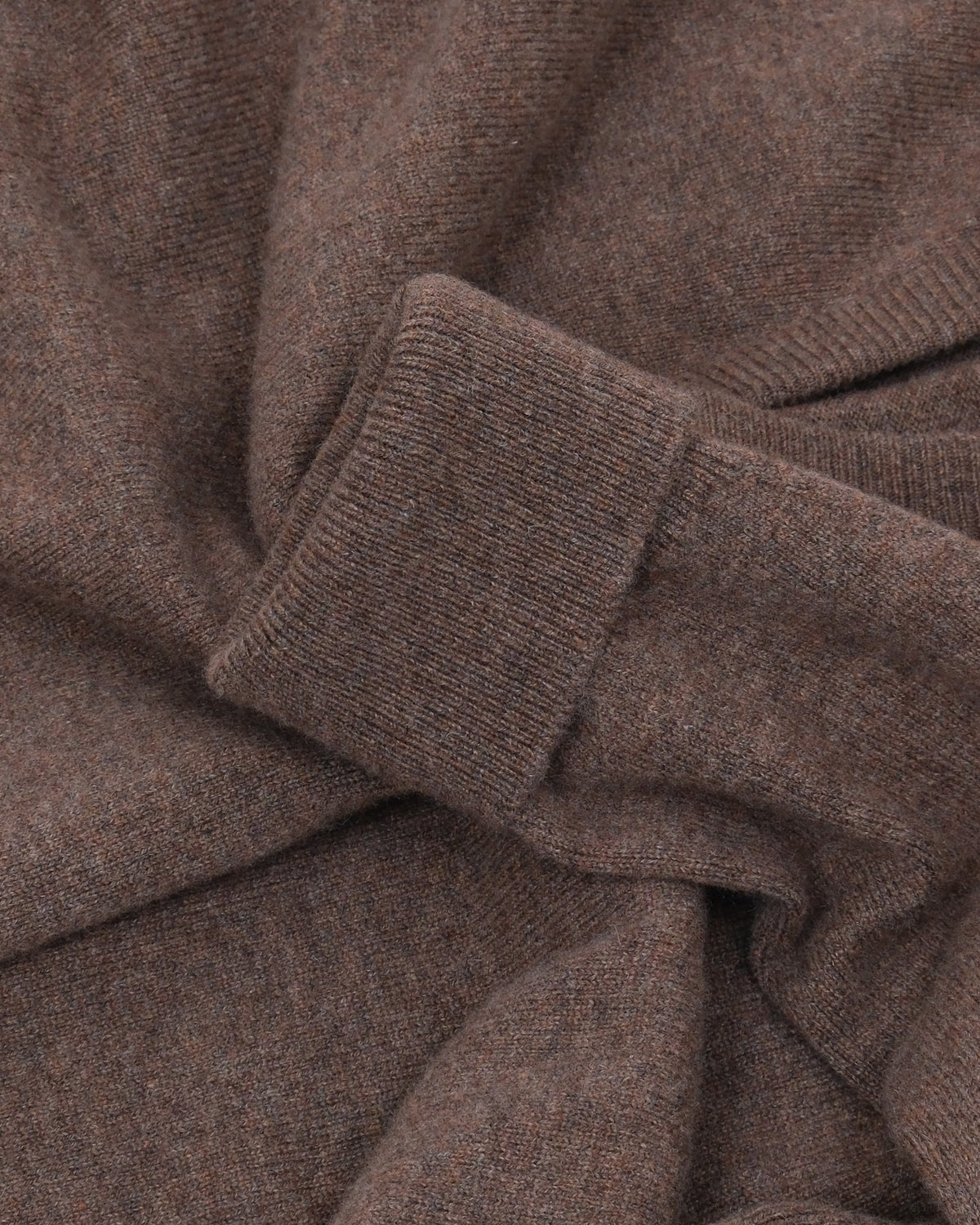 Tobacco Lambswool Standard V-Neck