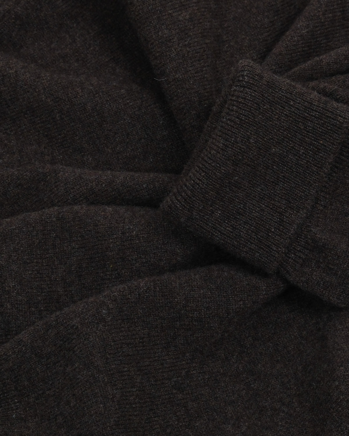 Earth Lambswool Standard Turtleneck