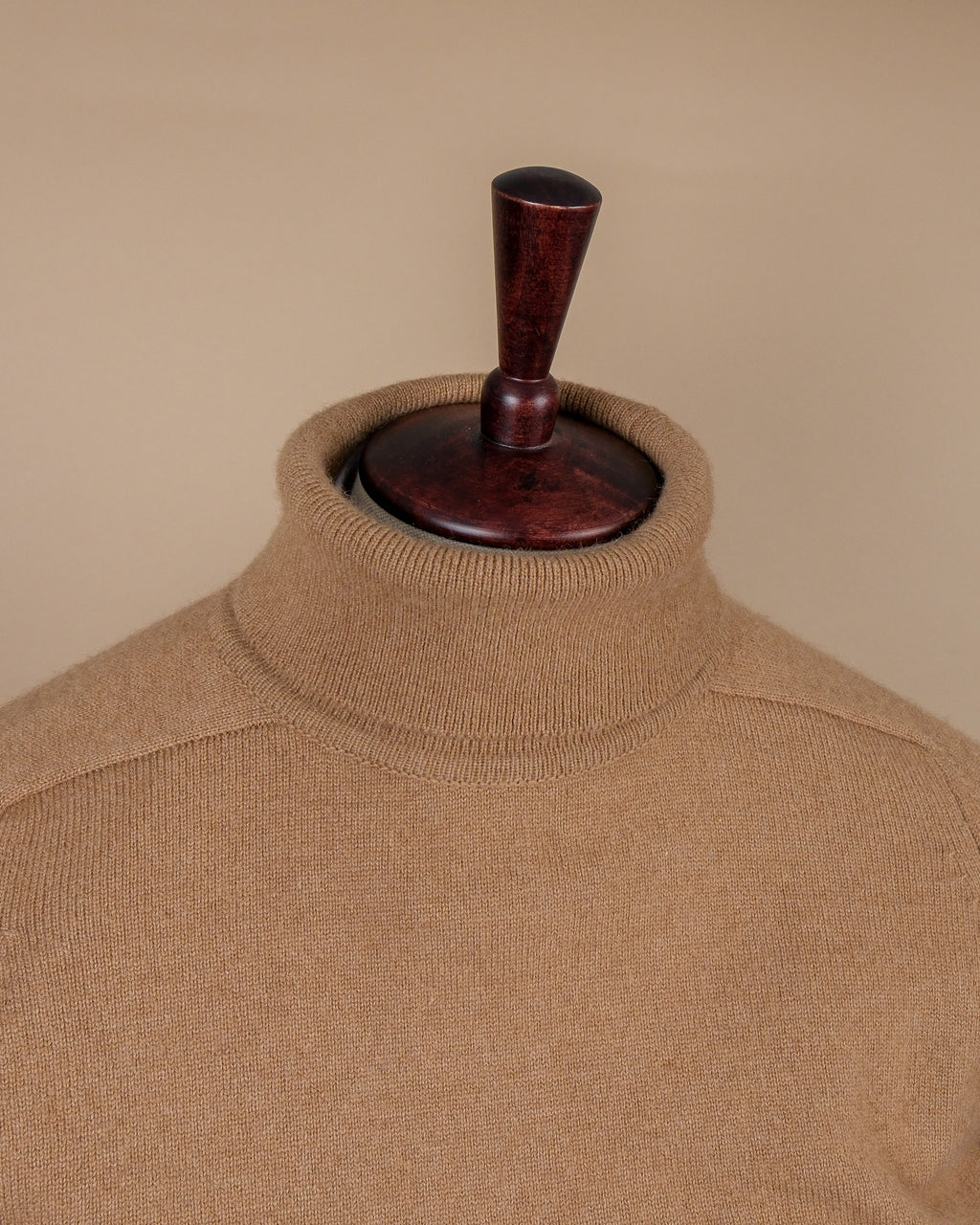 Pure Camelhair Rollneck