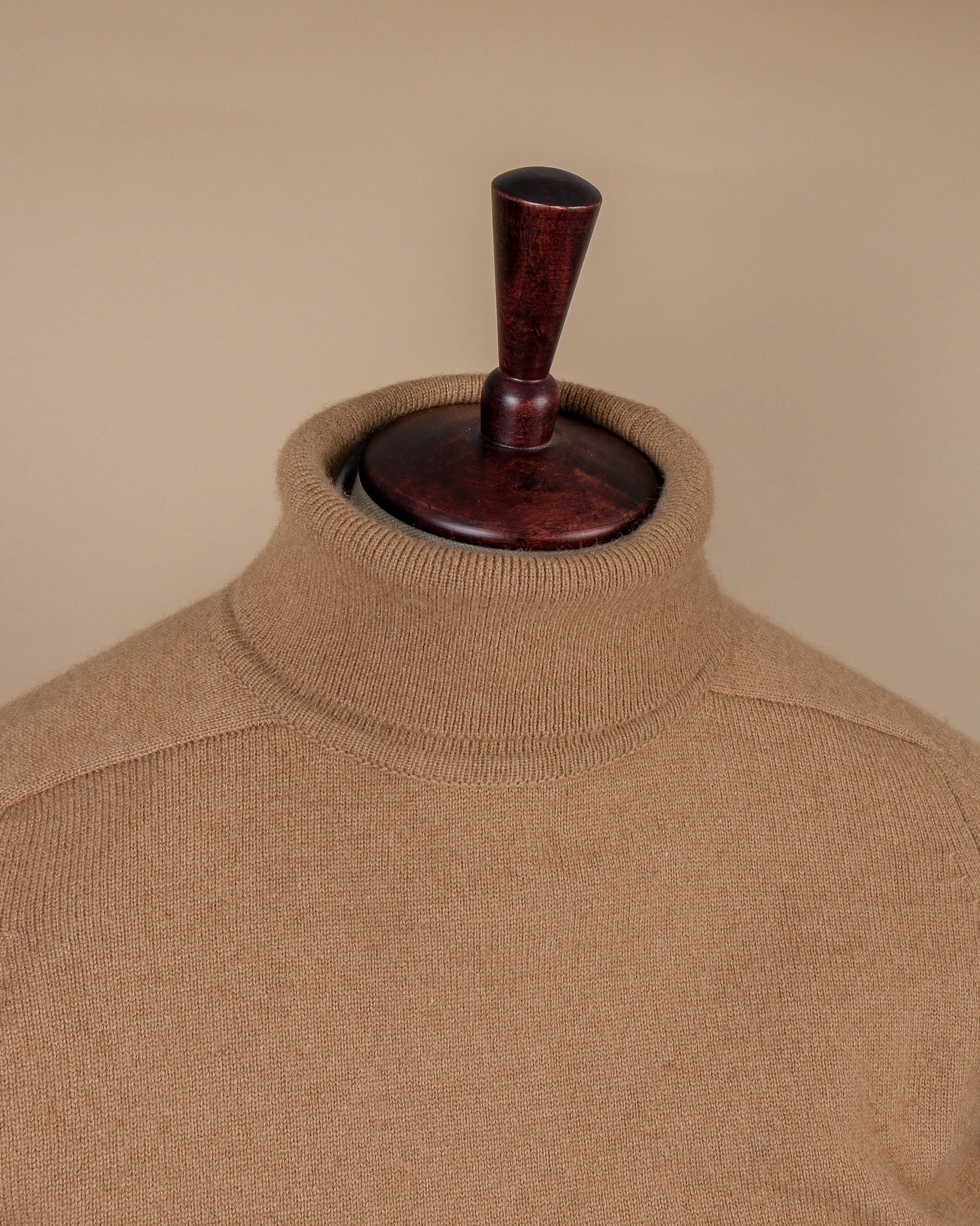 Pure Camelhair Rollneck