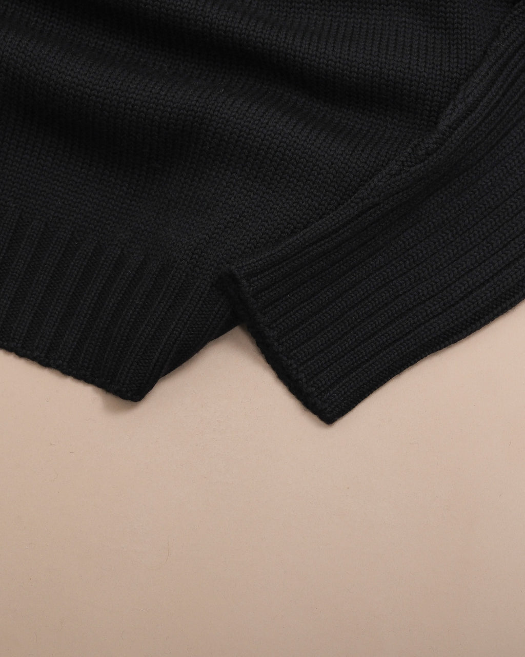 Black Rain Wool Rib Rollneck