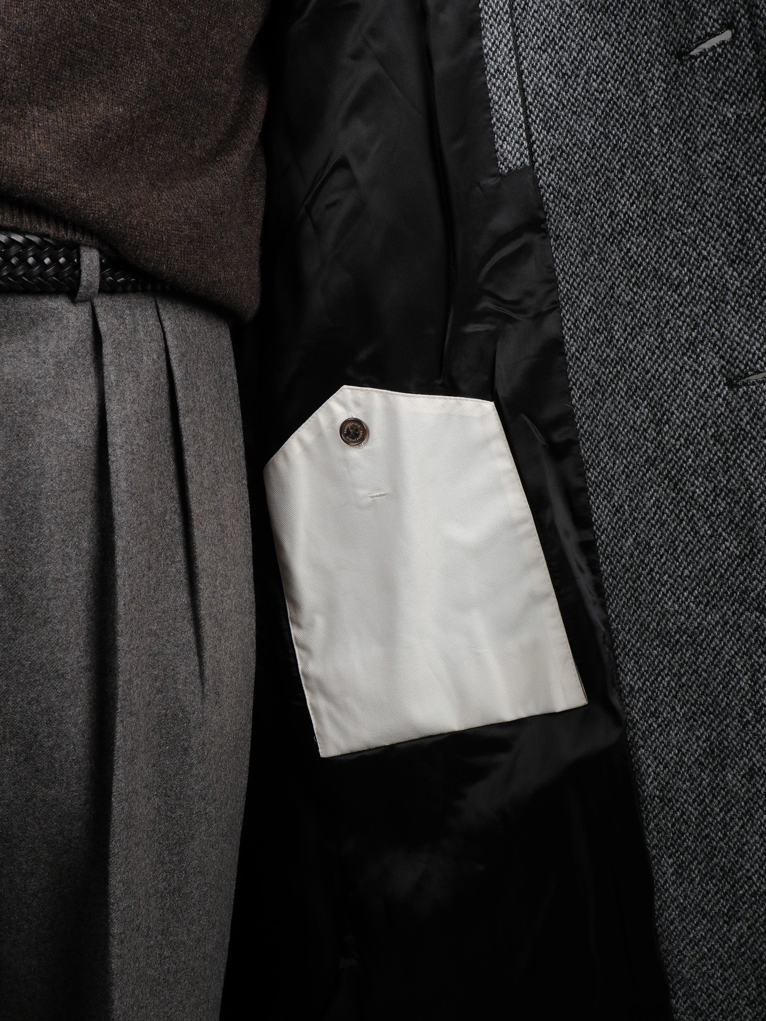 Nero/Grigio Virgin Wool Broken Twill Vittorio Raglan Overcoat