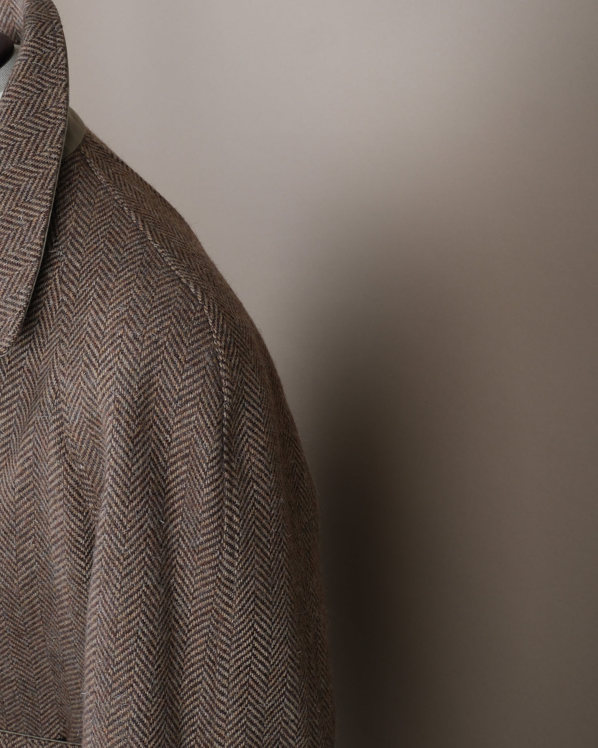 Reversible Herringbone Tweed / Cotton Twill Raglan Coat