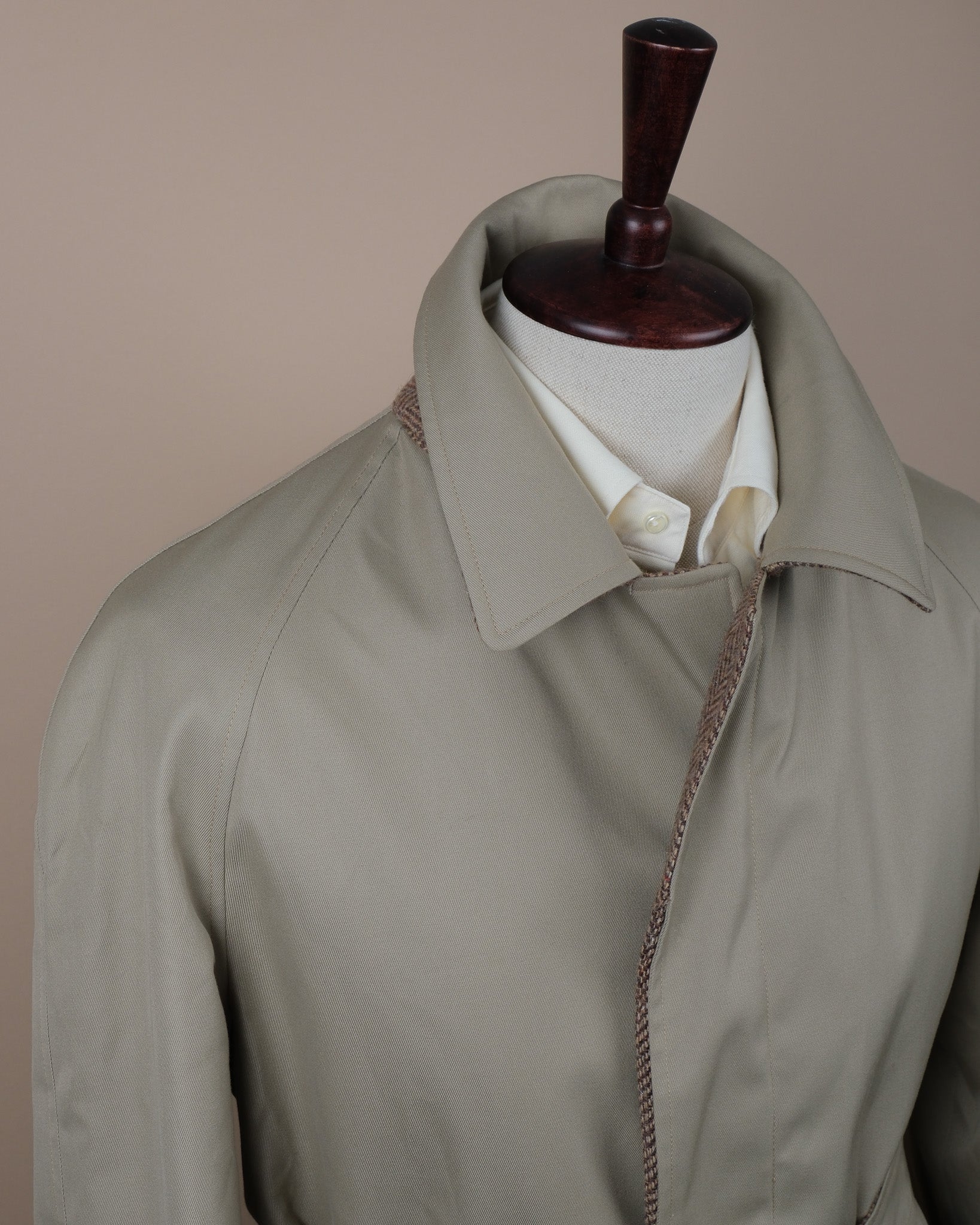 Reversible Herringbone Tweed / Cotton Twill Raglan Coat