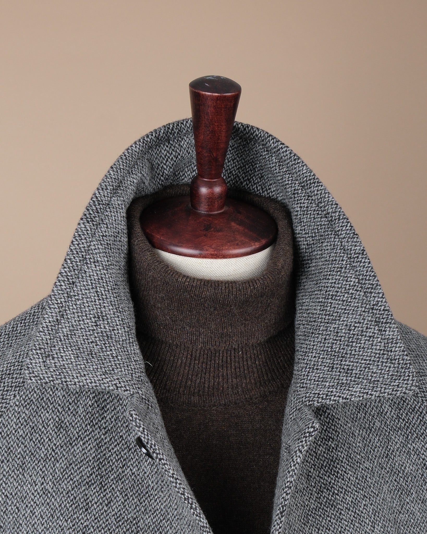 Nero/Grigio Virgin Wool Broken Twill Vittorio Raglan Overcoat