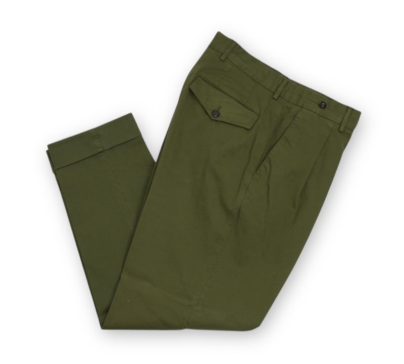 Olive Mid Rise Pleated Cotton & Linen Trousers