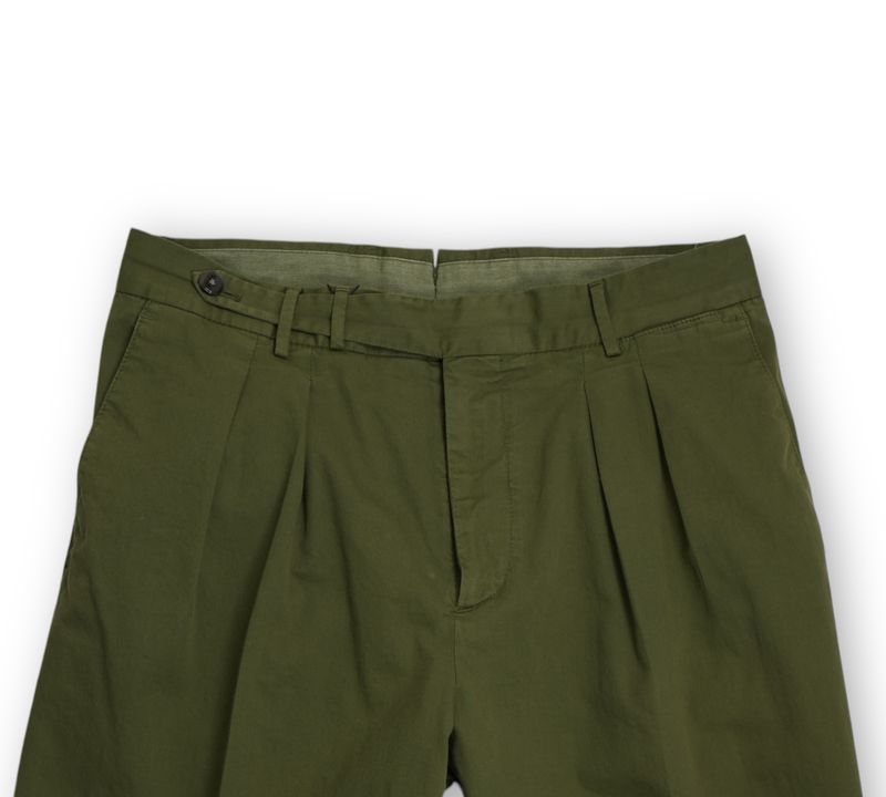 Olive Mid Rise Pleated Cotton & Linen Trousers