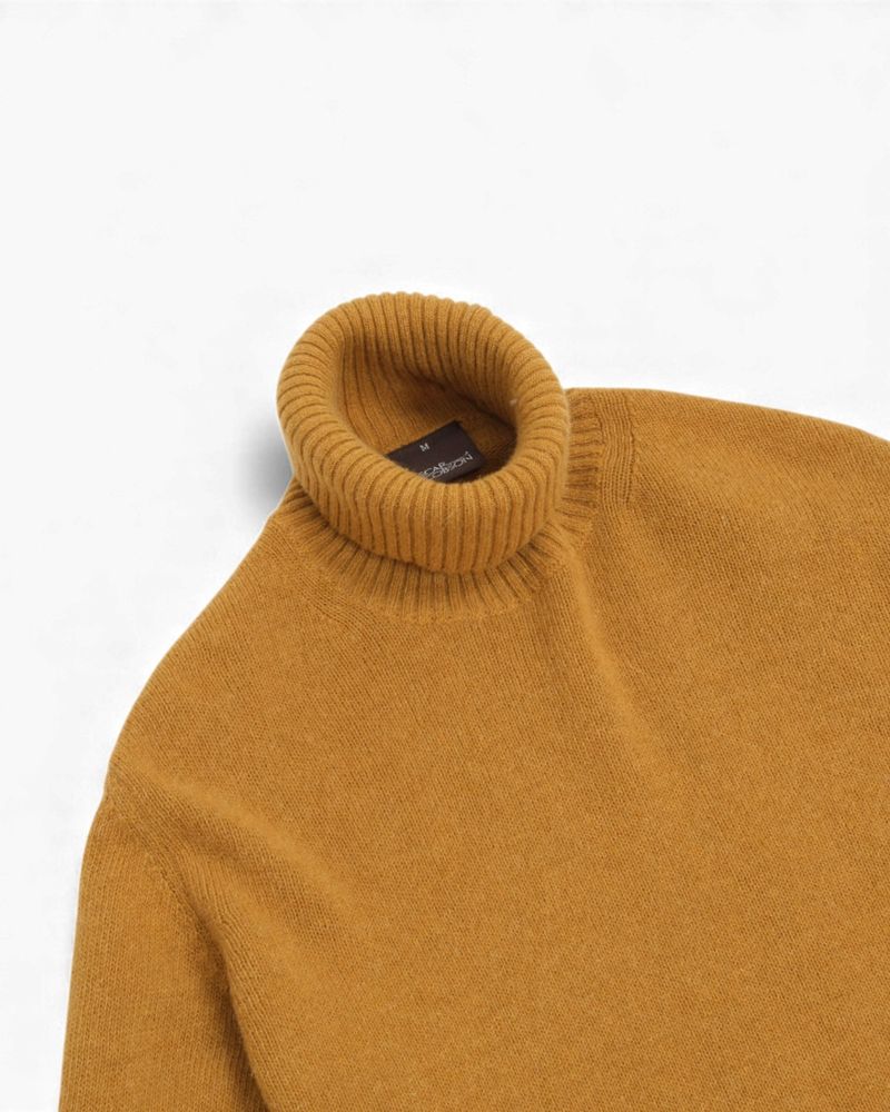 Mustard Alpaca Rollneck