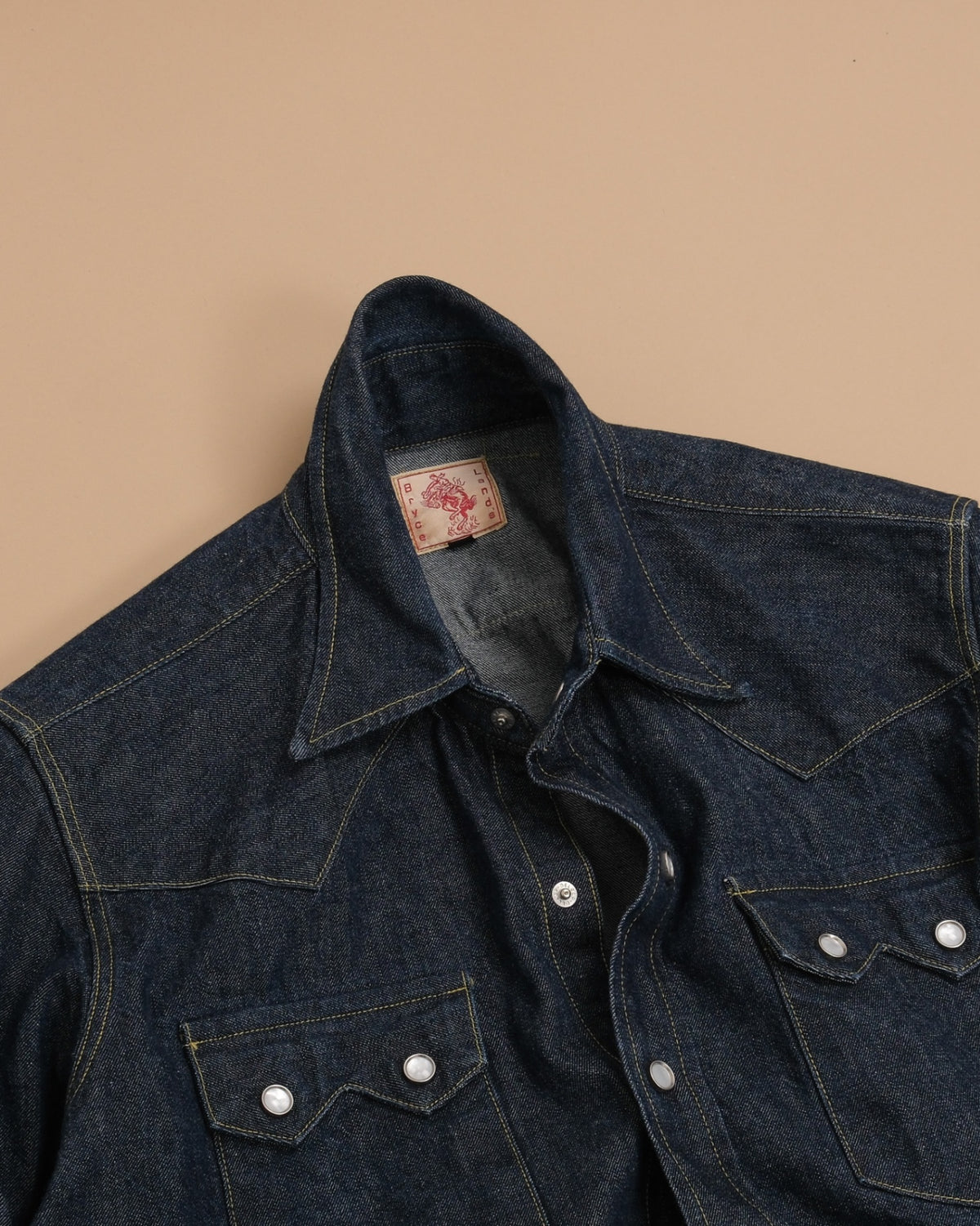 Detail of the collar and scalloped yokes on the Cowboy Label Sawtooth Westerner by Bryceland's