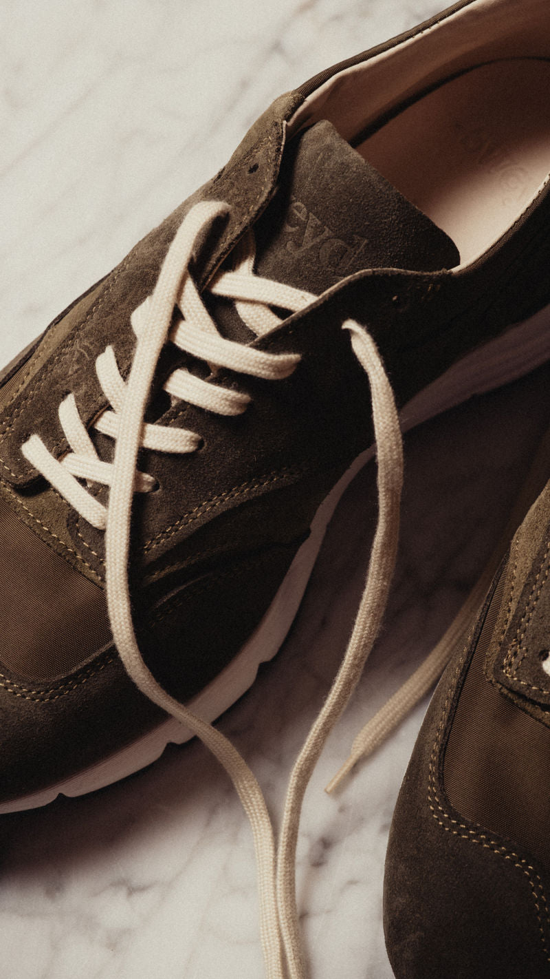 Leaf Suede Way Running Sneakers