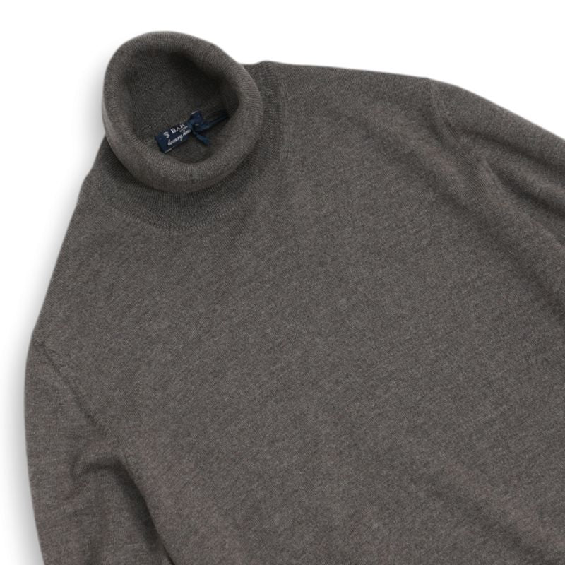 Taupe Rollneck