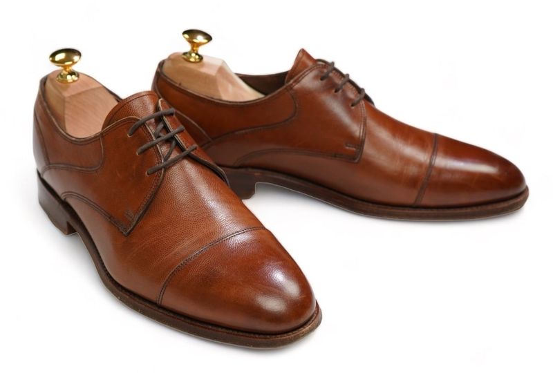 Tan Fine Grain Derby
